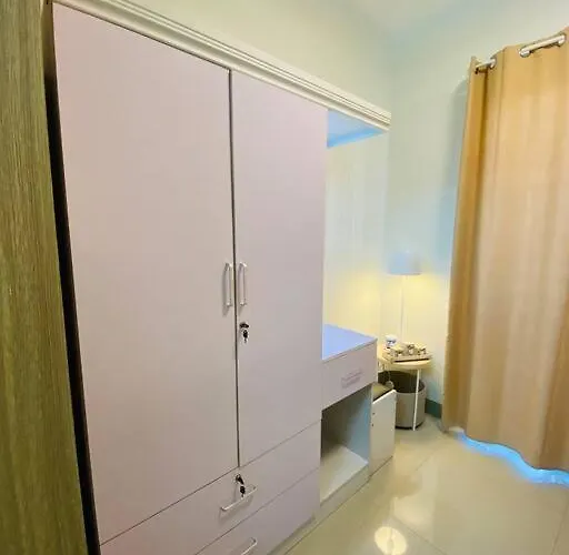 Smdc Shore 2 - Unit 15110 Tower 2 Manila